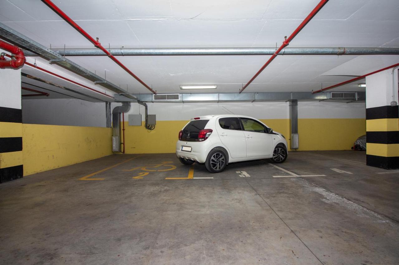 Апартаменти Bura2 , With Private Parking In The Garage Спліт Екстер'єр фото